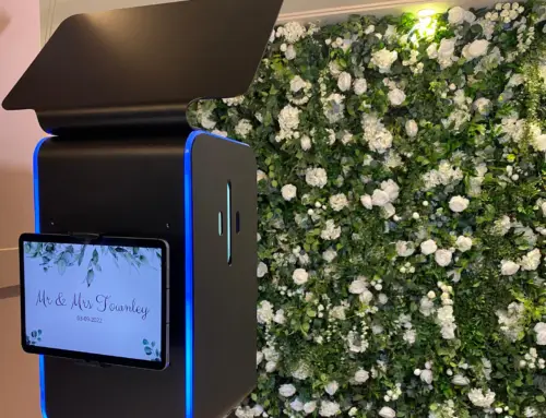 Luxury Photobooth Flowerwalls