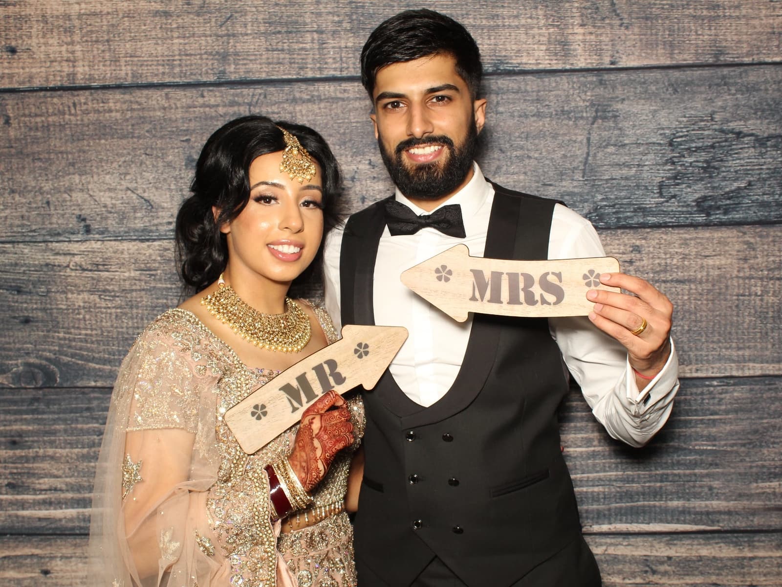 Mr and Mrs wedding Photobooth Wedding photobooth just married